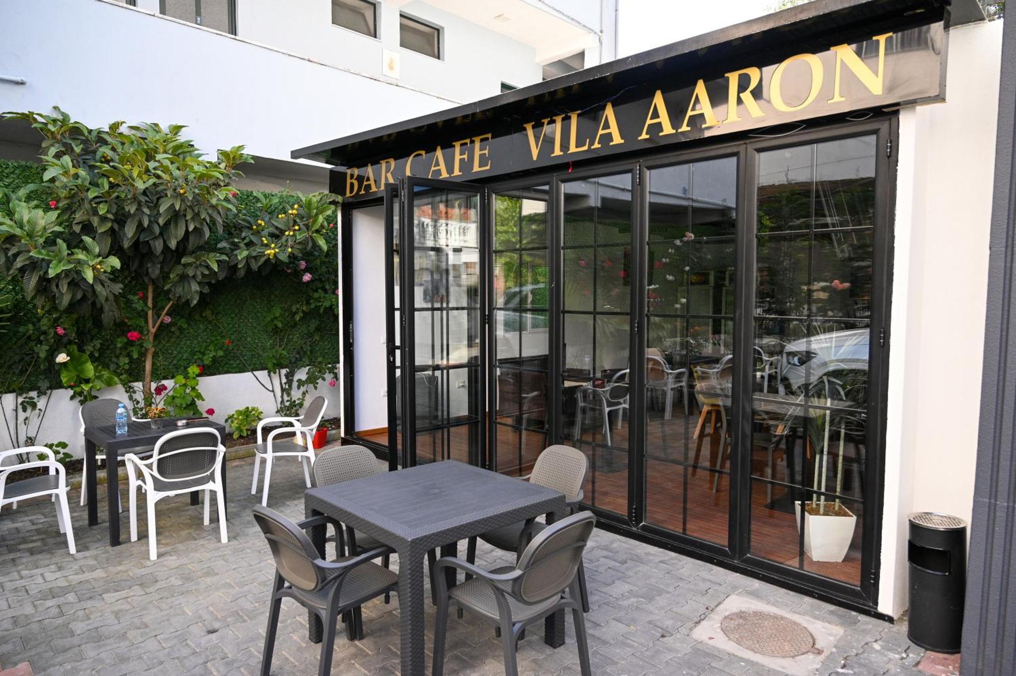 Vila Aaron Durrës Exterior foto